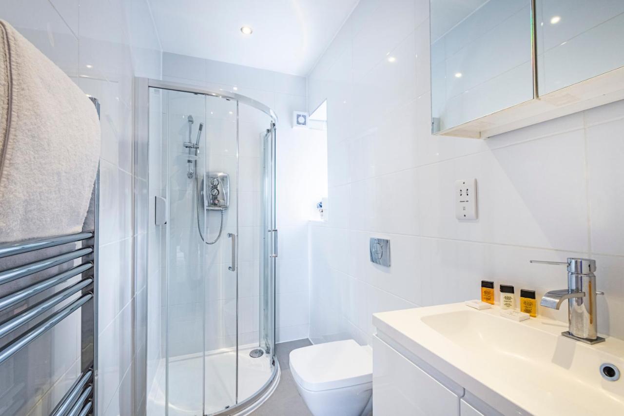 Cozy And Charming Flat: Minutes From Everything! Londres Exterior foto
